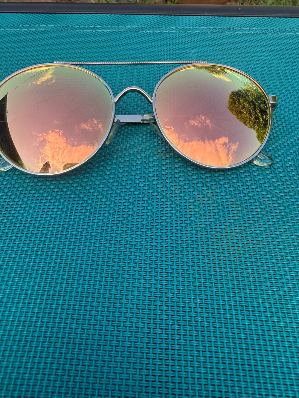 Quay Circus Life Sunglasses